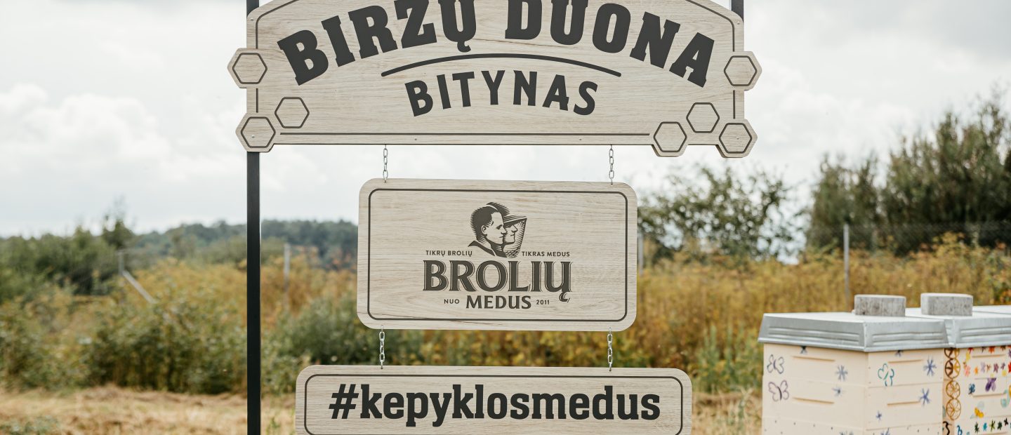 Medumi kvepianti draugystė: „Brolių medus“ ir „Biržų duona“