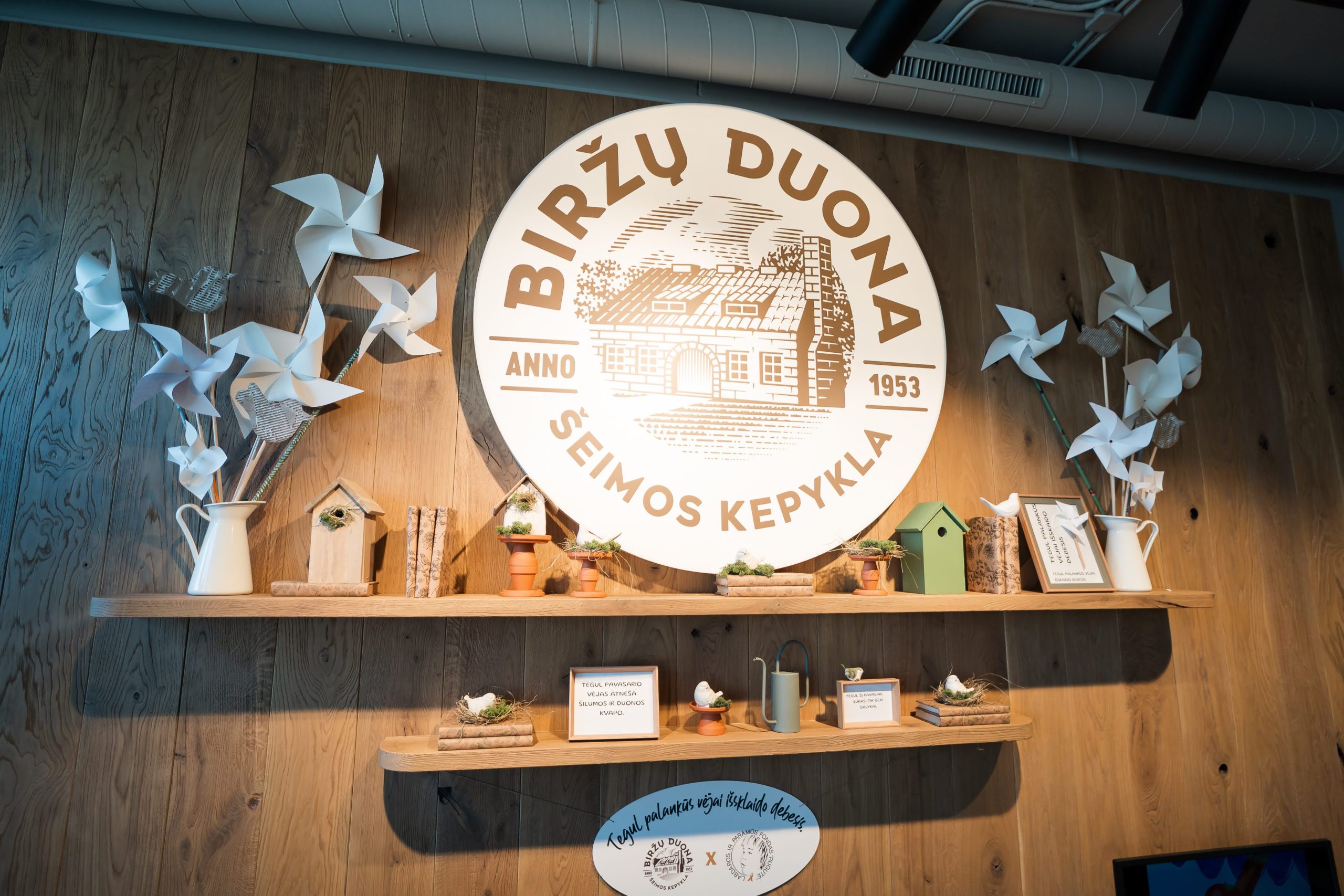 Po Anykščių kepinių namų atnaujinimo grįžome su šilta duona, naminiais ledais ir šypsenomis!