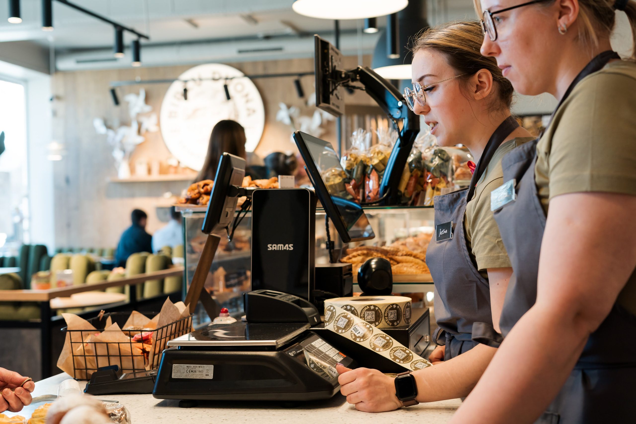 Po Anykščių kepinių namų atnaujinimo grįžome su šilta duona, naminiais ledais ir šypsenomis!