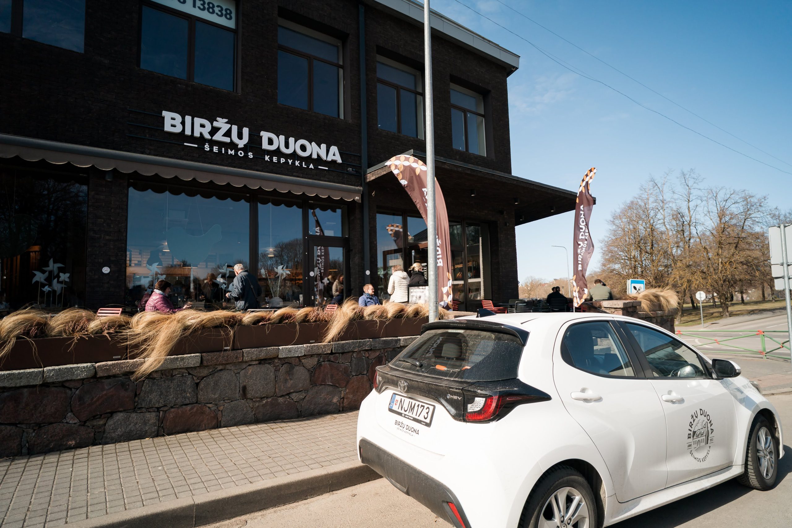 Po Anykščių kepinių namų atnaujinimo grįžome su šilta duona, naminiais ledais ir šypsenomis!