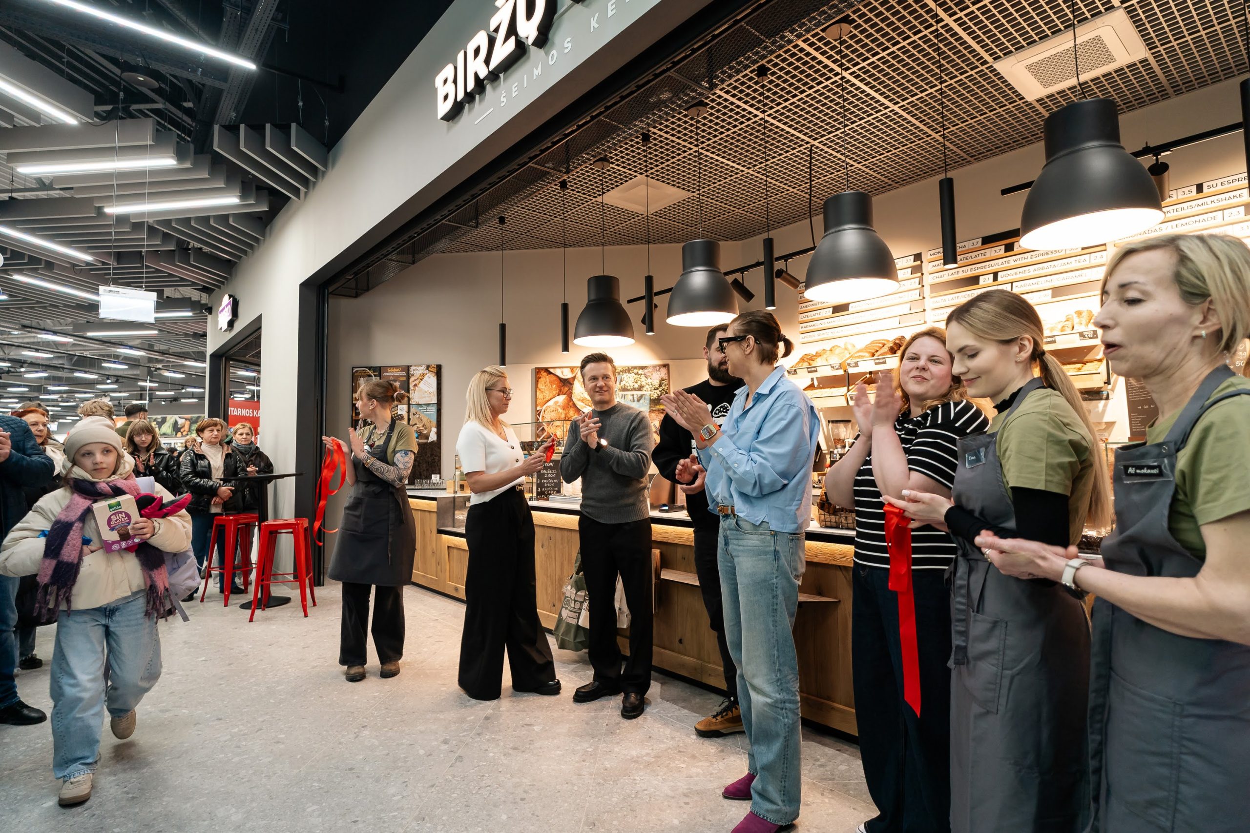 Mojuojame iš naujos „Biržų duonos“ krautuvės Pašilaičiuose!